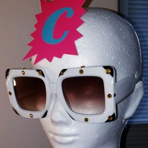 Fashionable sunglasses